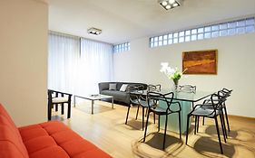 Monroe Suites